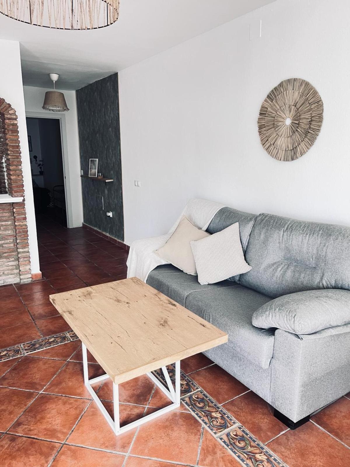 Appartamento Apartamento Pueblo Evita Benalmádena Esterno foto